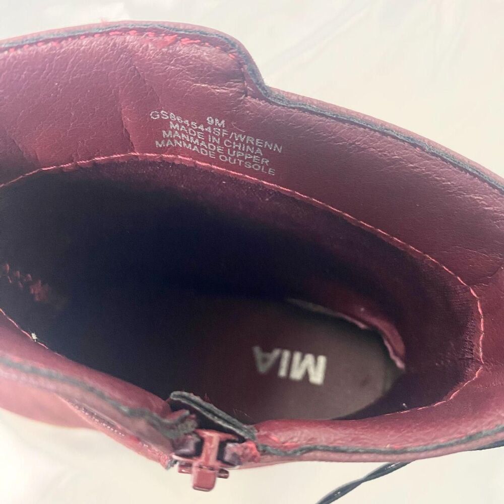 Mia NWOT Retro Boho Buckle Burgundy Berry Faux Leather High Heel Boots US 9 - Picture 7 of 7